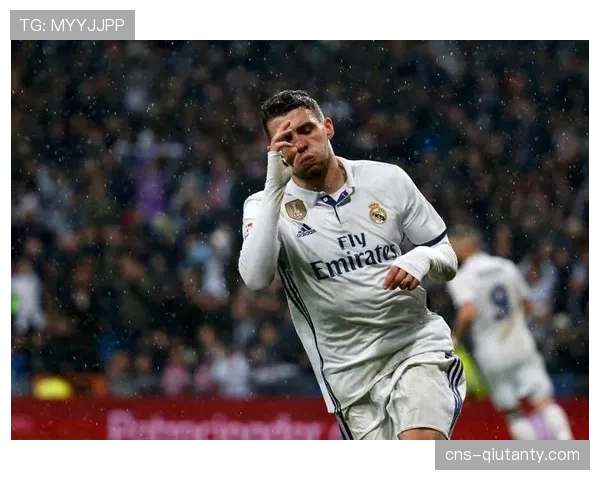 特写：科瓦契奇中场抢断后长途奔袭60米助攻，点燃主场